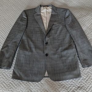 Men's Gray Plaid Two-Button Blazer